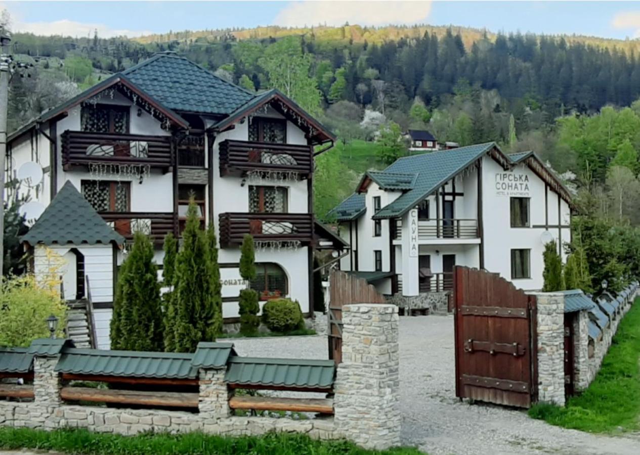 Girska Sonata Hotel & Apartments Mykulychyn Exterior foto